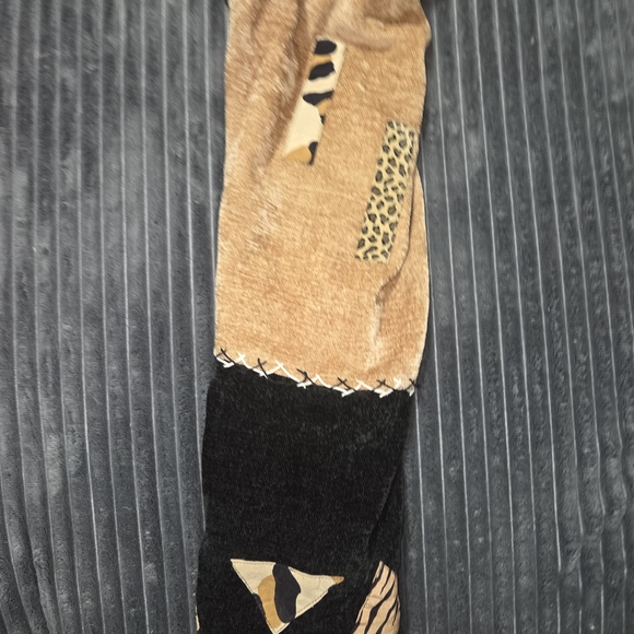 Yak Magic Cardigan Jacket Size Medium Button Up Black Brown Animal Print Beaded - Picture 9 of 13